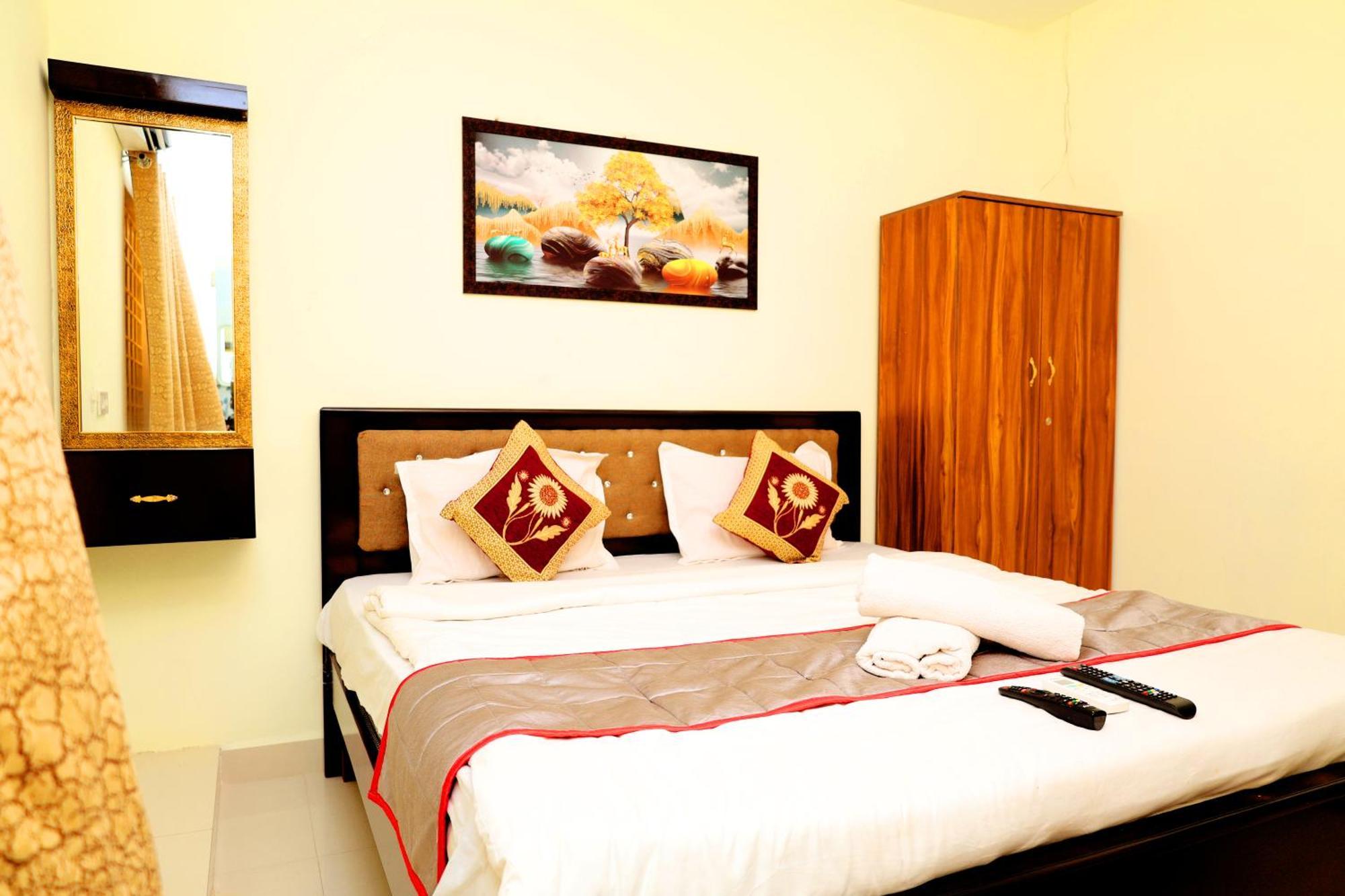 Sri Nilayam Inn Tirupati Exteriör bild